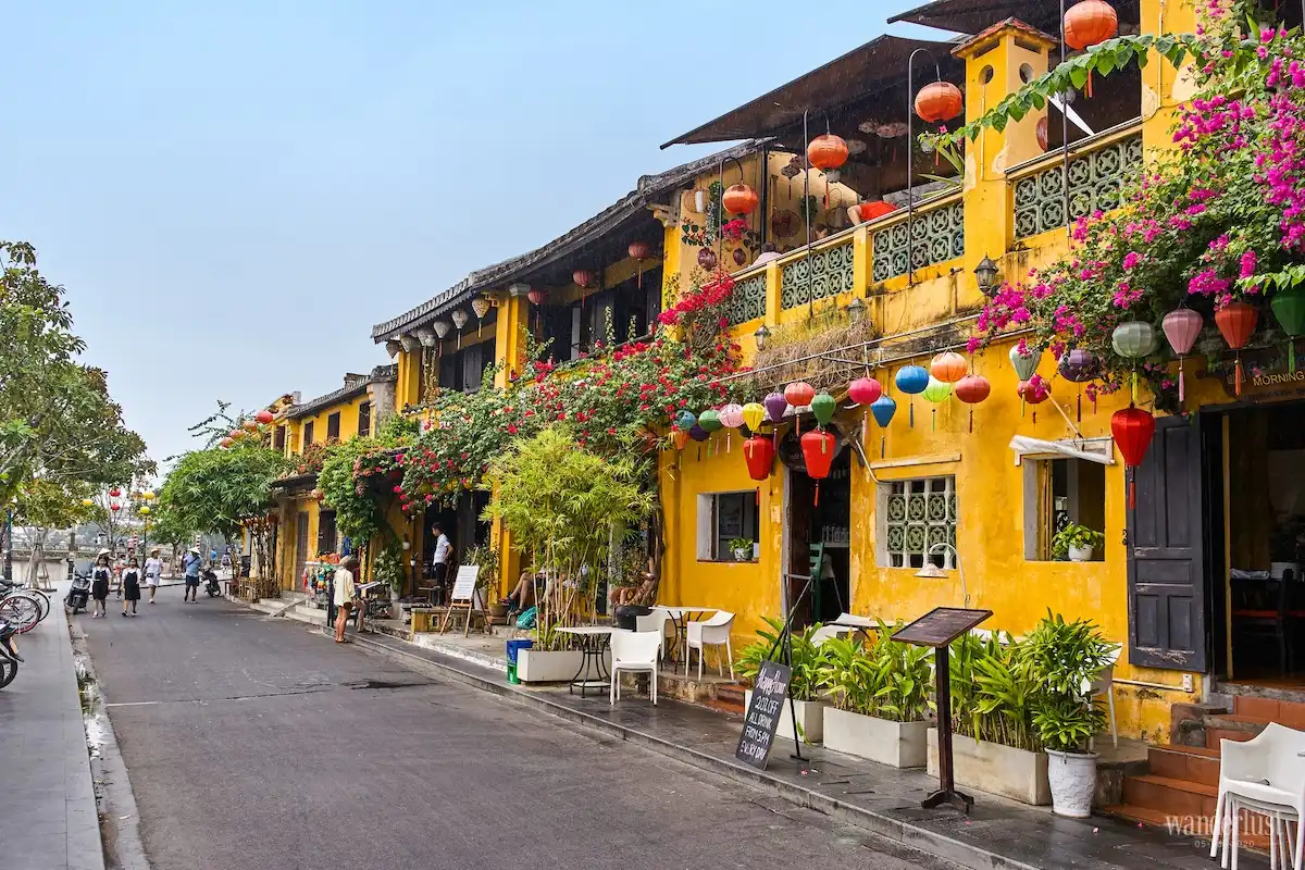 Một ngày phố Hội thưa vắng 6 Tạp chí Du lịch Wanderlust Tips | Một ngày phố Hội thưa vắng