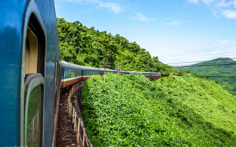 Xình xịch chuyến tàu tới miền Trung