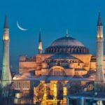 Tạp chí du lịch Wanderlust Tips | Hagia Sophia: Từ bảo tàng đến thánh đường Hồi giáo