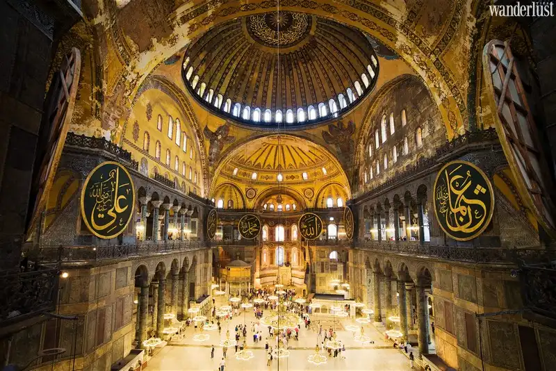 Hagia Sophia: Từ bảo tàng "biến thành" thánh đường Hồi giáo 6 Tạp chí du lịch Wanderlust Tips | Hagia Sophia: Từ bảo tàng đến thánh đường Hồi giáo