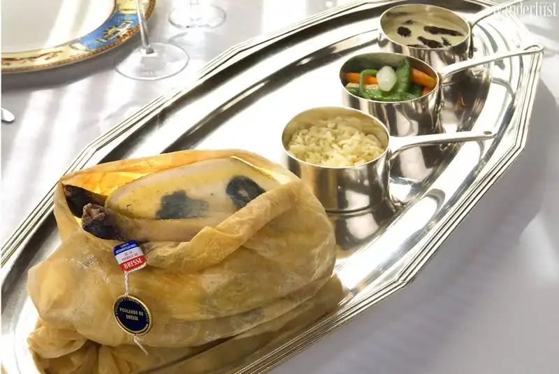 wanderlust tips bo tui kinh nghiem du lich lyon yen binh9