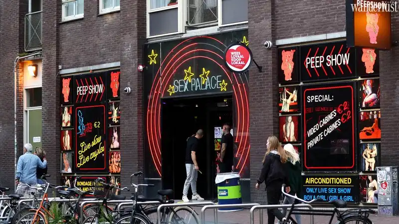 Tạp chí du lịch Wanderlust Tips | Tương lai nào cho phố đèn đỏ ở Amsterdam?