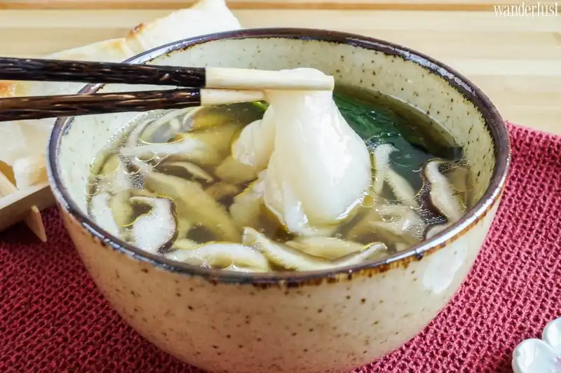Tạp chí Du lịch Wanderlust Tips | Canh mochi nóng: Món ngon độc đáo tiềm ẩn hiểm nguy