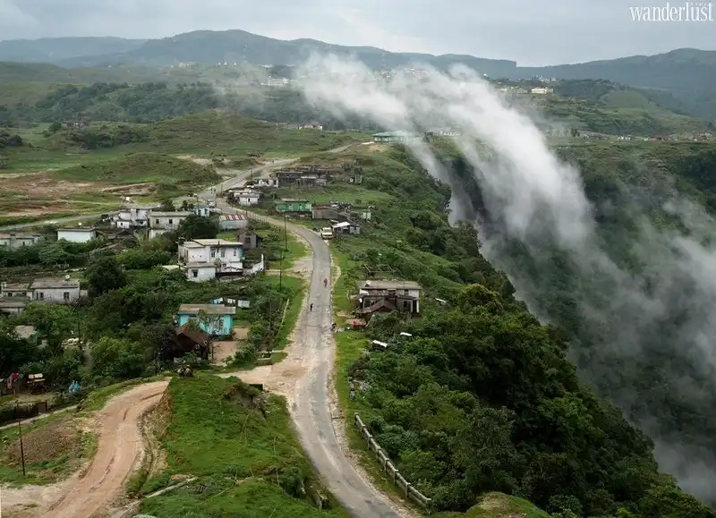 Tạp chí Du lịch Wanderlust Tips | Ghé tới 5 điểm đến ẩm ướt nhất trên thế giới