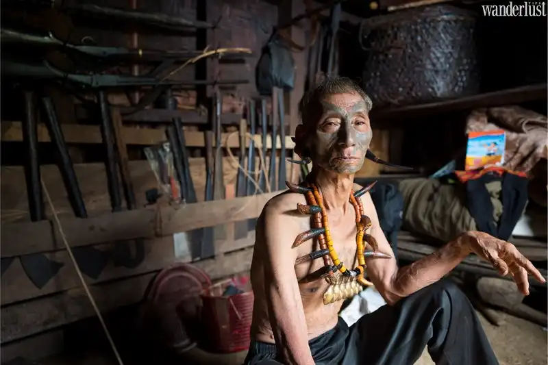 Tạp chí Du lịch Wanderlust Tips | Lạnh người bộ tộc săn đầu người cuối cùng