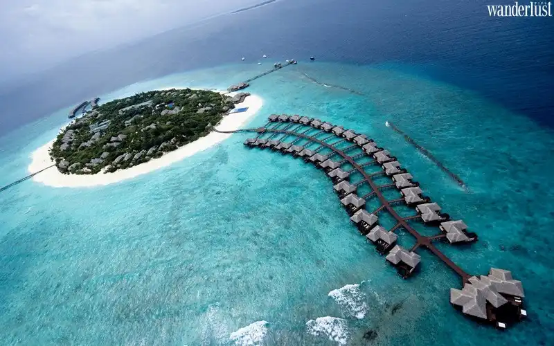 Tạp chí du lịch Wanderlust Tips | Nhà hàng Ithaa - bữa tối xa hoa giữa lòng đại dương