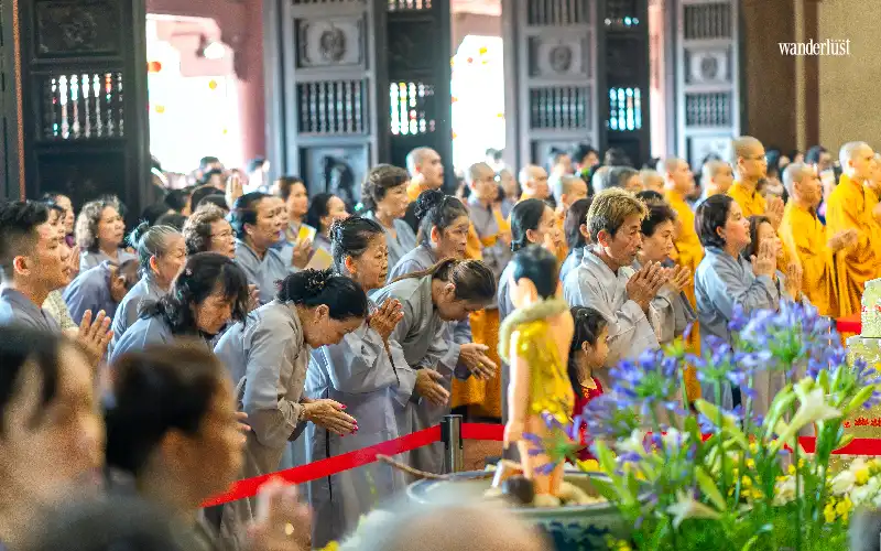 Tạp chí Du lịch Wanderlust Tips | Lễ Vu Lan Đại lễ của những người con 