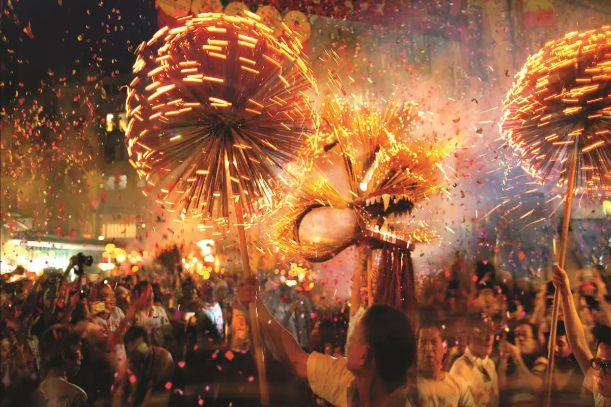 Du ngoạn Trung Quốc ngày Trung thu