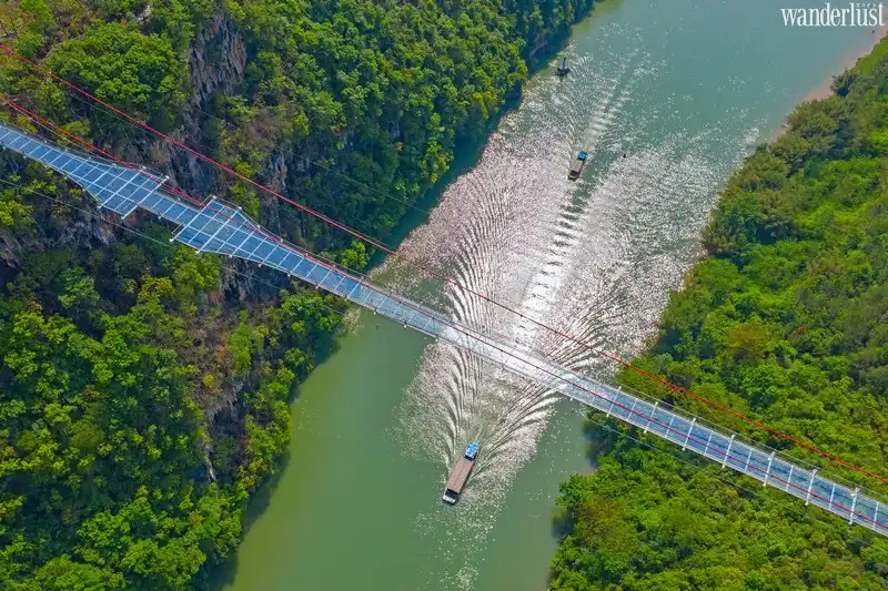 Ngoạn mục cầu kính Trung Quốc phá kỷ lục thế giới 8 Tạp chí du lịch Wanderlust Tips | Công trình phá kỷ lục thế giới ở Trung Quốc