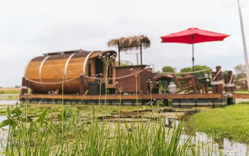 Say giấc trong “thùng rượu” nổi độc đáo ở Canada 5 Tạp chí du lịch Wanderlust Tips | Say giấc trong “thùng rượu” nổi độc đáo