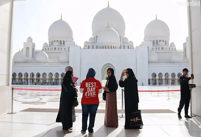 Du lịch Trung Đông và những điều du khách cần lưu ý 7 Tạp chí Du lịch Wanderlust Tips | Kinh nghiệm khám phá quốc gia UAE