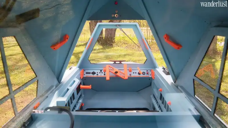 Tạp chí du lịch Wanderlust Tips | Z-Triton: Chiếc tàu xe độc đáo ở Latvia
