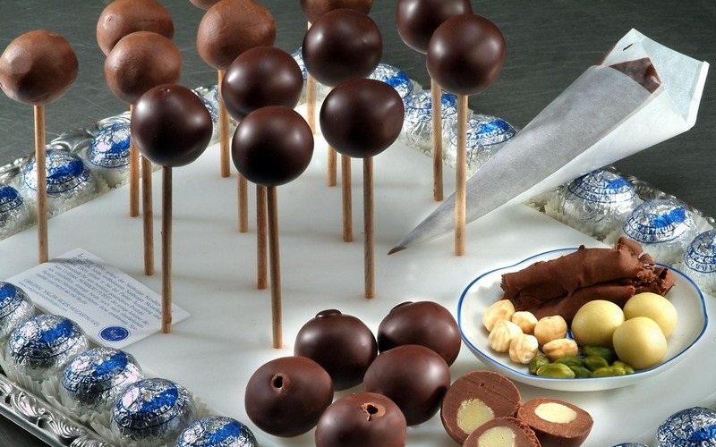 Du lịch Đức nhớ mua về những món quà đặc trưng