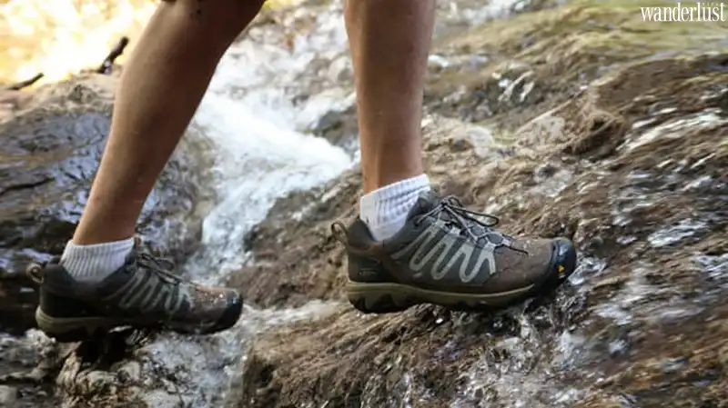Tạp chí Du lịch Wanderlust Tips | Đồ dùng trekking cần thiết cho chuyến du lịch an toàn 