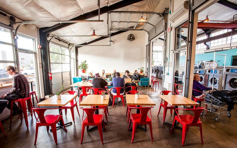 Nhà hàng Mỹ mang phong cách độc đáo có 1-0-2