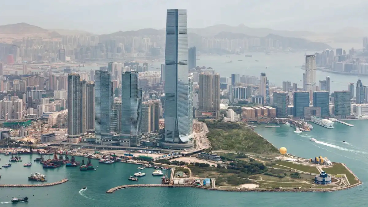 Khách sạn và những kỷ lục thế giới ấn tượng 8 khach-san-an-tuong-Ritz-Carlton-Hong-Kong