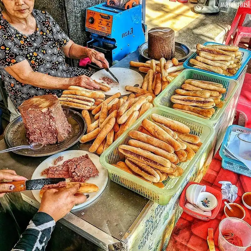 Những chiếc bánh mì cay Hải Phòng 5 Tạp chí Du lịch Wanderlust Tips | Bánh mỳ cay Hải Phòng: Món dân dã ngon tuyệt!