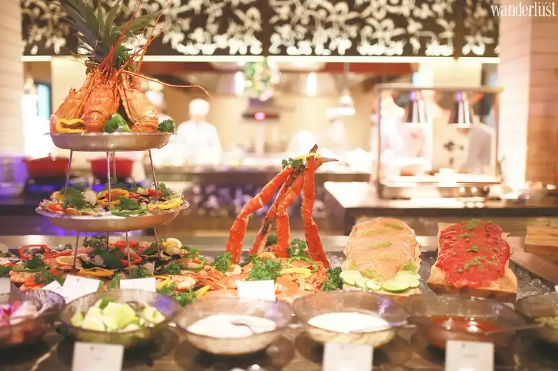 Rộn ràng mùa lễ hội bên bờ biển Lăng Cô 7 Tạp chí Du lịch Wanderlust Tips | Mùa lễ hội tươi vui bên bờ biển Lăng Cô