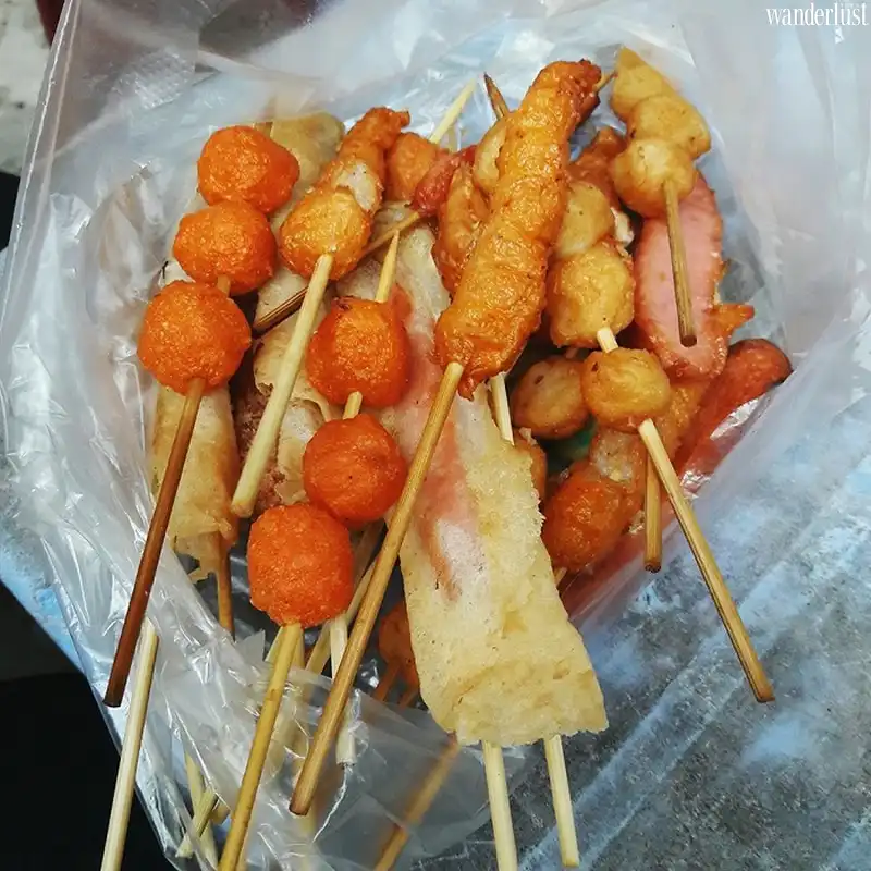 Bắt đầu chuyến food tour trên đường Hòa Hảo, Sài Gòn 8 Tạp chí Du lịch Wanderlust Tips | Những món ngon ở thiên đường ăn vặt