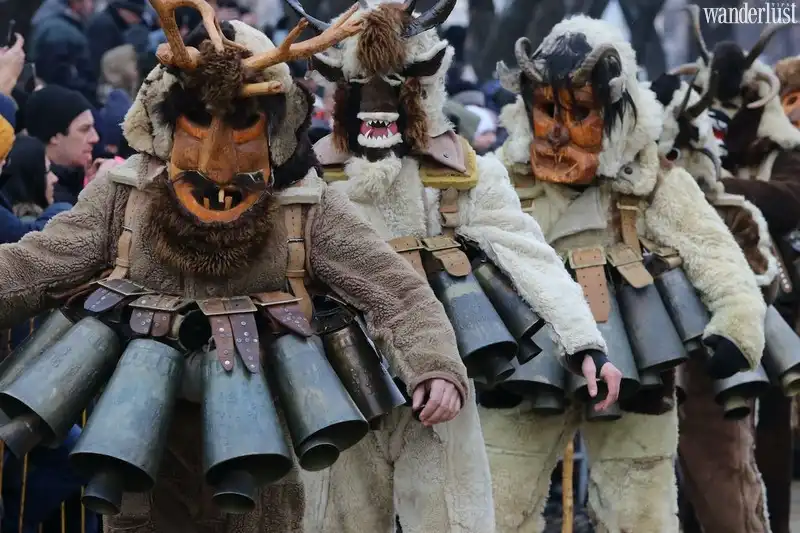 Tạp chí du lịch Wanderlust Tips | Lễ hội hóa trang Surva ấn tượng của Bulgari