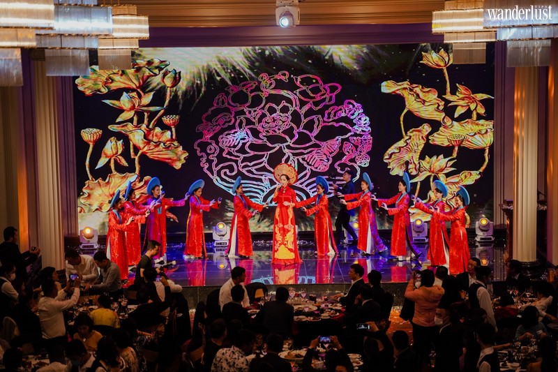 Tạp chí Du lịch Wanderlust Tips | “Long Chi Yến”: Đêm của những dấu ấn vàng son