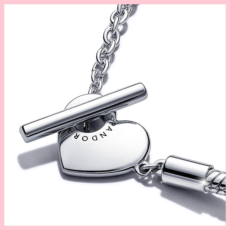 Pandora: Cùng bạn viết lên câu chuyện tình yêu ngọt ngào! 8 Tạp chí Du lịch Wanderlust Tips | Cùng bạn viết lên câu chuyện tình yêu ngọt ngào!