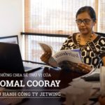 Trò chuyện cùng bà Shiromal Cooray – Giám đốc điều hành công ty du lịch Jetwing (Sri Lanka) Trò chuyện cùng bà Shiromal Cooray – Giám đốc điều hành công ty du lịch Jetwing (Sri Lanka)