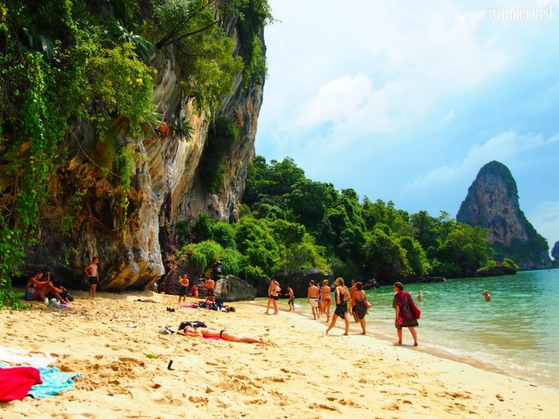 Thử sức leo núi tại 7 điểm đến tuyệt vời nhất Đông Nam Á 5 Tạp chí Du lịch Wanderlust Tips | Thử sức leo núi tại 7 điểm đến tuyệt vời nhất Đông Nam Á