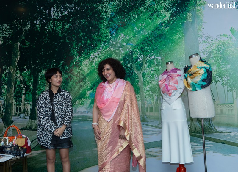 Tạp chí Du lịch Wanderlust Tips | Trải nghiệm không gian tôn vinh lụa Việt Nam