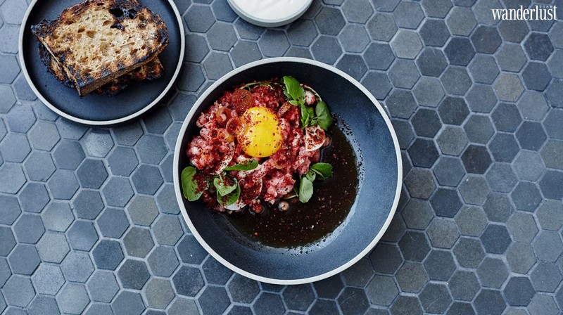 Steak Tartare: Bạn có dám thử món bò tái kiểu Pháp? 12 Tạp chí du lịch Wanderlust Tips | Bạn có dám thử: Món bò tái kiểu Pháp Steak Tarte?