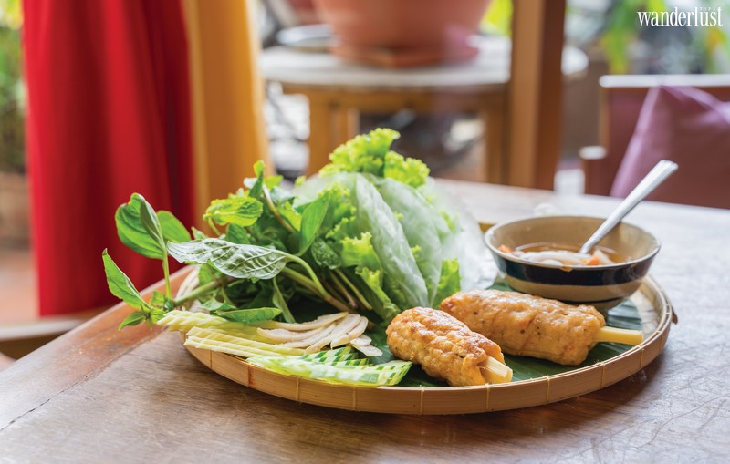 Cuốn thịt, cuốn rau, cuốn cả niềm thương nhớ 8 Tạp chí Du lịch Wanderlust Tips | Món cuốn Việt Nam: Cuốn thịt, cuốn rau, cuốn cả niềm thương nhớ