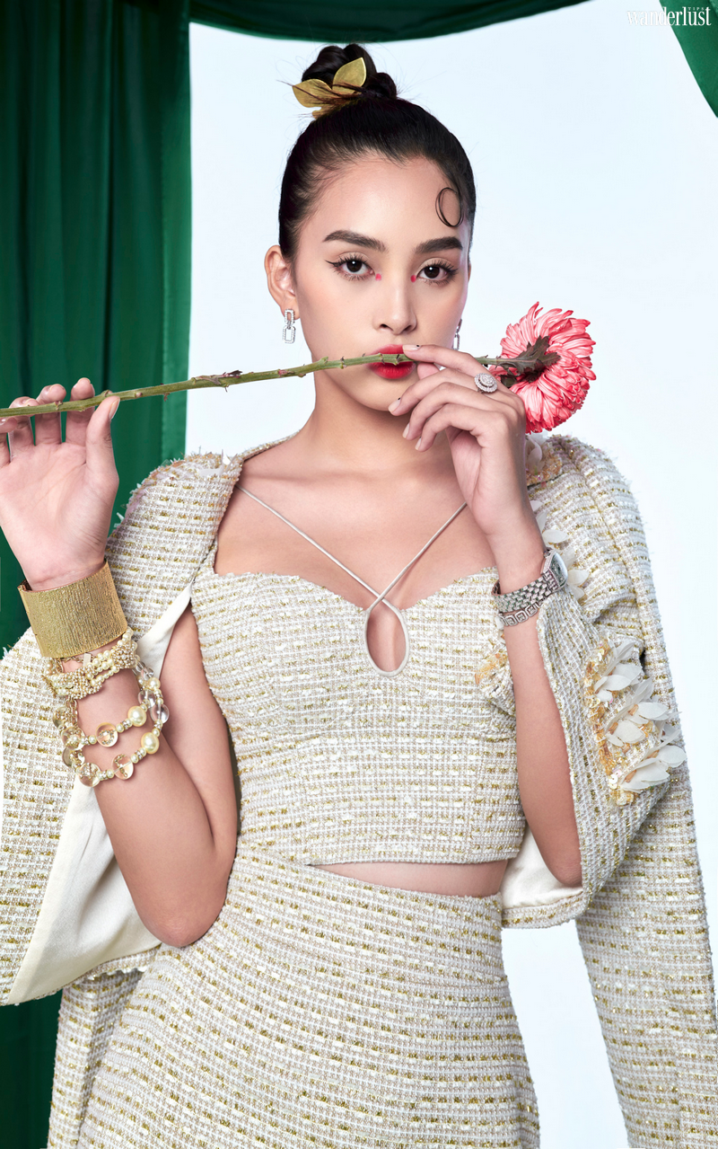 SHE BY HOA NGUYEN: Dấu ấn 10 năm chinh phục thị trường thời trang cao cấp tại Việt Nam 10 Tạp chí Du lịch Wanderlust Tips | SHE BY HOA NGUYEN: Dấu ấn 10 năm chinh phục thị trường thời trang cao cấp tại Việt Nam