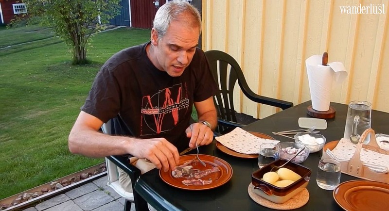 Surströmming: Món cá trích lên men Thụy Điển có mùi vị của sự 'hối hận' 9 Tạp chí Du lịch Wanderlust Tips | Cá trích lên men Thụy Điển