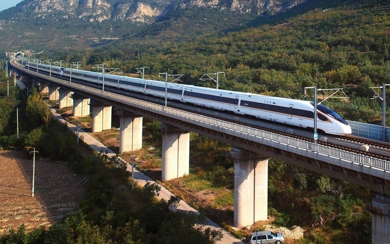 Trải nghiệm những chuyến tàu cao tốc nhanh nhất thế giới