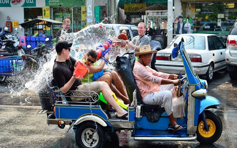 Thái Lan tổ chức lễ hội té nước Songkran 2021