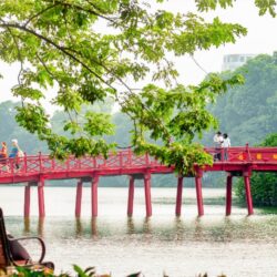 Tạp chí Du lịch Wanderlust Tips | Nhớ Hà Nội những ngày rộn ràng