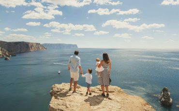 Tạp chí Du lịch Wanderlust Tips | Làm sao để có chuyến du lịch gia đình an toàn trong mùa dịch