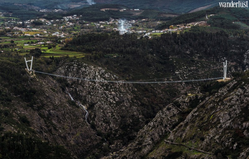 Tạp chí Du lịch Wanderlust Tips | Cầu treo đi bộ  516 Arouca dài nhất thế giới khánh thành ở Bồ Đào Nha