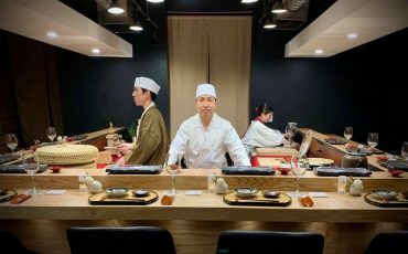 Tạp chí Du lịch Wanderlust Tips | Omakase phong cách ẩm thực cao cấp Nhật Bản