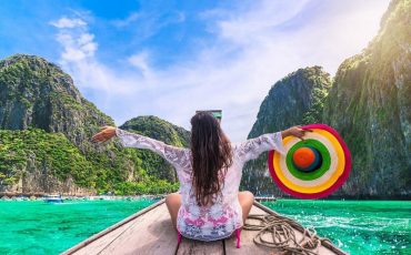 Tạp chí Du lịch Wanderlust Tips | Phuket Thái Lan mở cửa trong dịch bệnh Covid-19