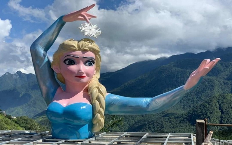 Tạp chí Du lịch Wanderlust Tips | Nữ hoàng Elsa xuất hiện giữa Sa Pa