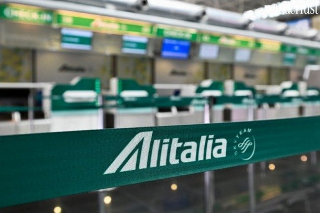 Alitalia: Hãng hàng không lớn nhất Italy đóng cửa 6 Alitalia - Hãng hàng không lớn nhất Italy đóng cửa - Wanderlust Tips