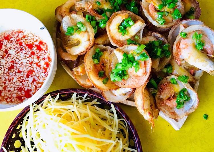 Đến Vũng Tàu qua món bánh khọt làm tại nhà