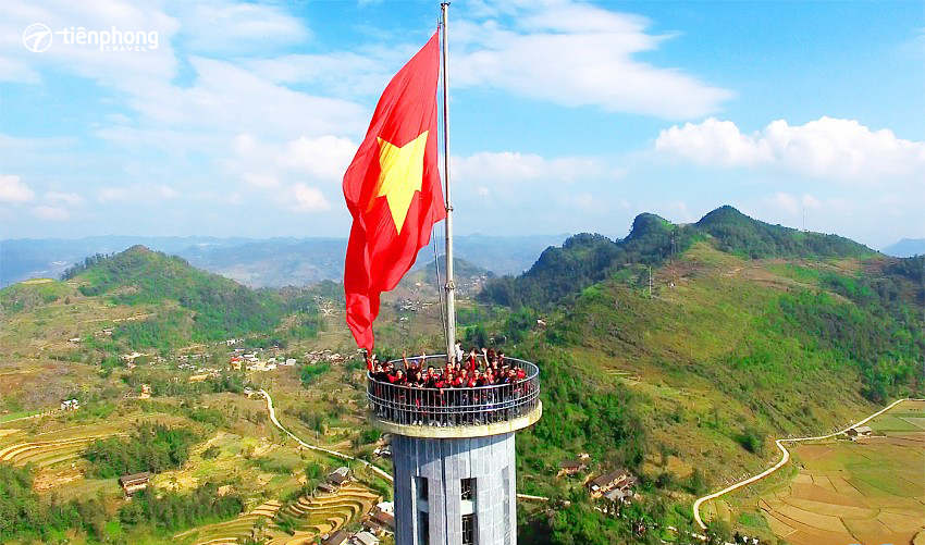 Chinh phục 4 điểm địa đầu Tổ quốc Chinh phục 4 điểm địa đầu Tổ quốc