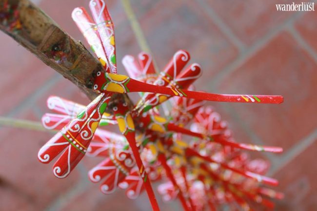 Làng Thạch Xá, Thạch Thất, Hà Nội với nghề truyền thống làm chuồn chuồn tre.