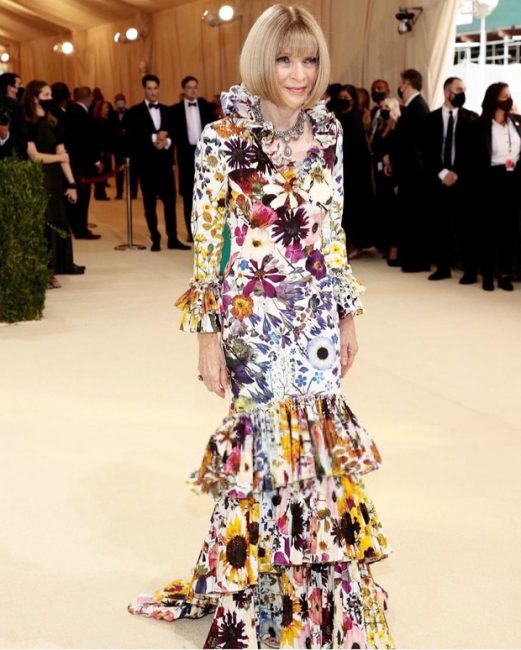 MET GALA 2021: Bữa tiệc thời trang lớn nhất hành tinh ngày trở lại 31 2417846042609459424233857381631340775295094n 1631575411976967844808