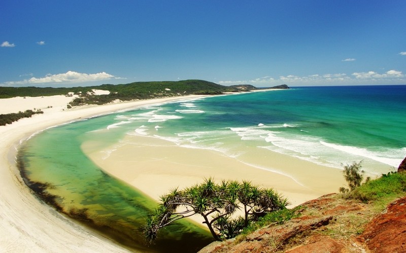 Đảo cát lớn nhất thế giới ở Australia chính thức đổi tên 5 dc