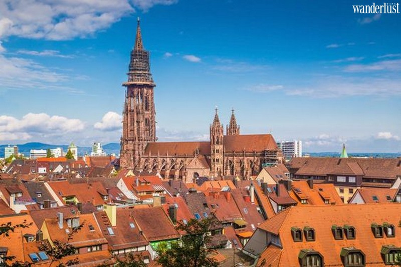5 Lý do khiến Đức là điểm đến du lịch bền vững hàng đầu châu Âu 7 Tạp chí du lịch Wanderlust Tips | Từ tàu hỏa 'xanh' đến khách sạn sinh thái: Lý do Đức là một trong những điểm đến du lịch bền vững hàng đầu châu Âu
