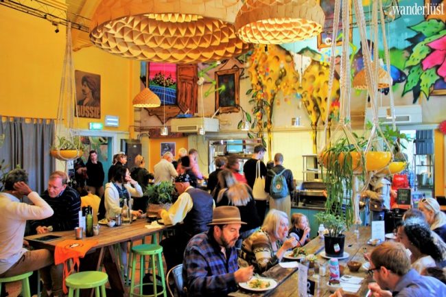 10 trải nghiệm ăn uống khác thường ở Melbourne 7 LentilAsAnythingAbbotsfordRestaurant
