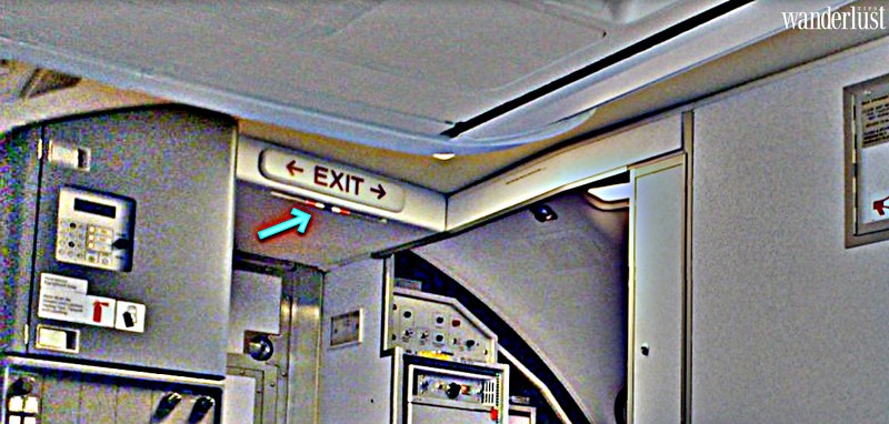 Bạn có biết tiếp viên hàng không sử dụng hệ thống đèn trên máy bay để giao tiếp? 5 fQJf1